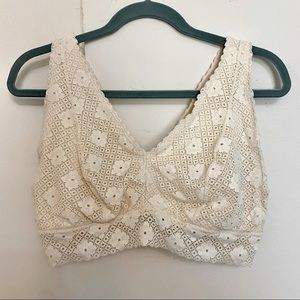 White/cream aerie bralette. X-Large.